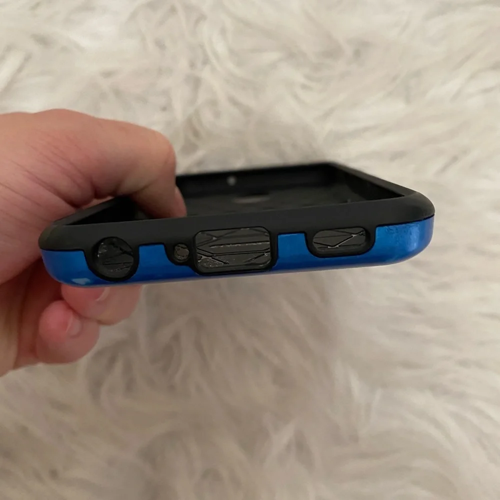 🌈5/$25🌈BLUE/BLACK PHONE CASE